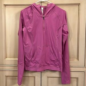 Pink hooded lululemon pullover 1/2 zip size 6
